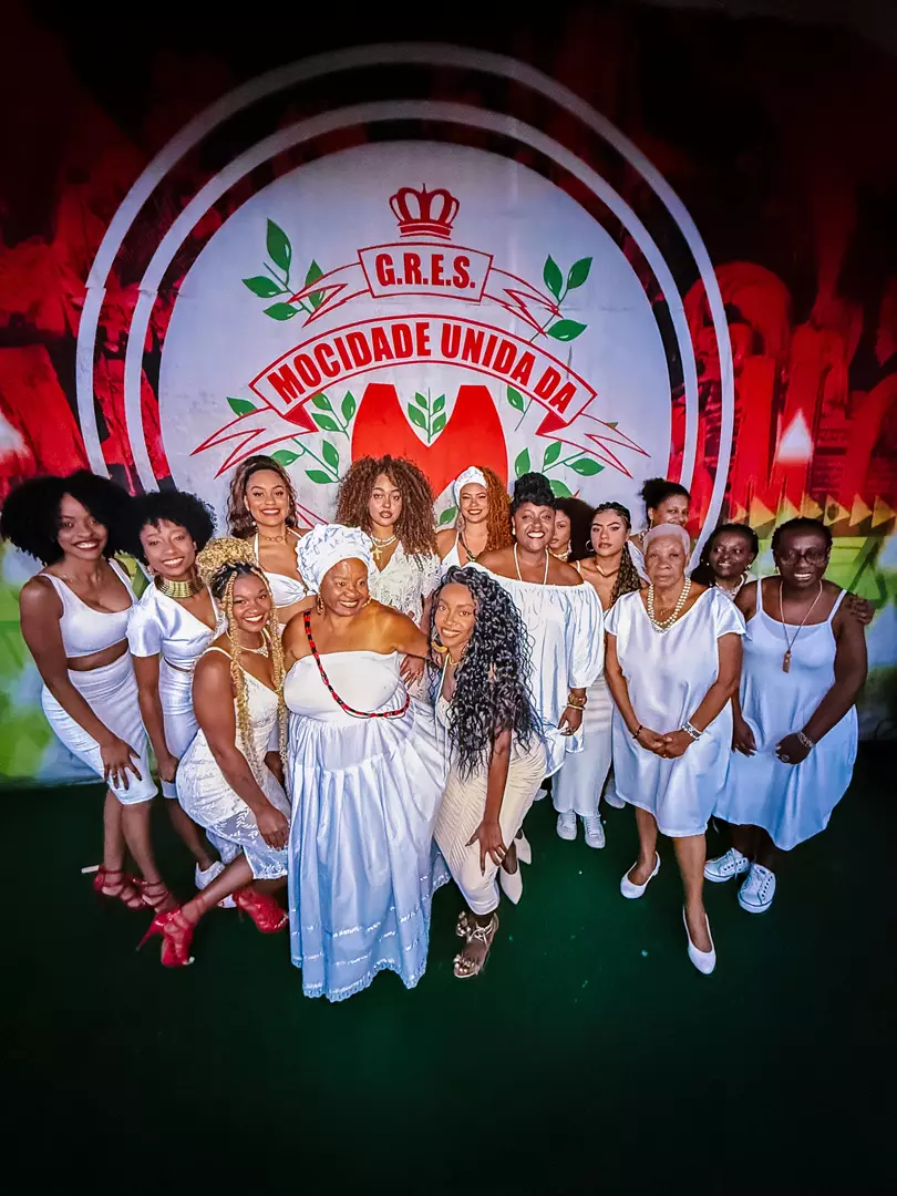 Mocidade Unida da Mooca anuncia samba para o Carnaval 2026 com homenagem potente às mulheres do Instituto Geledés